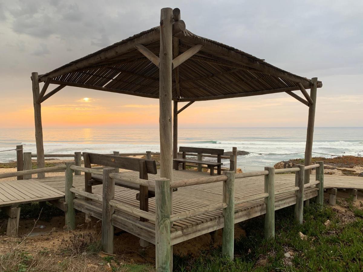 Almograve Beach Hostel Екстер'єр фото