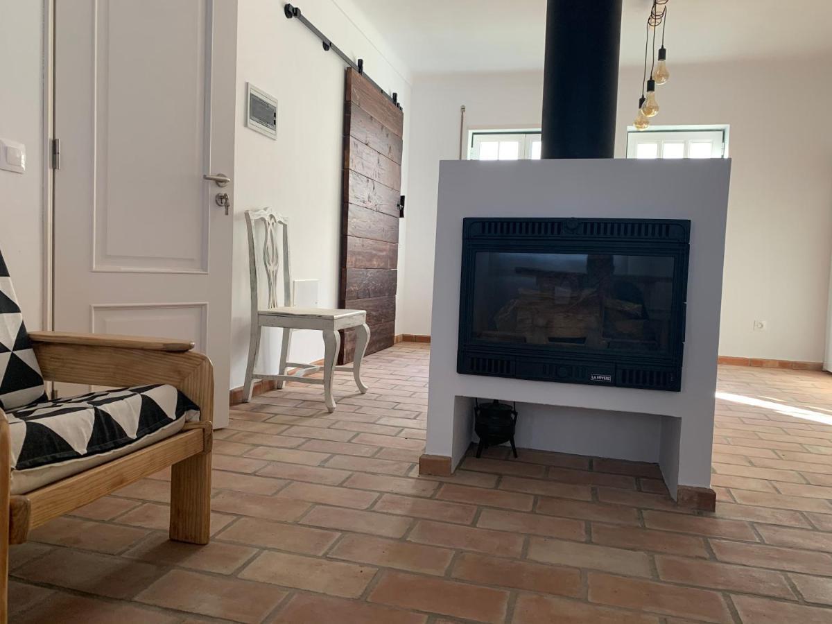 Almograve Beach Hostel Екстер'єр фото