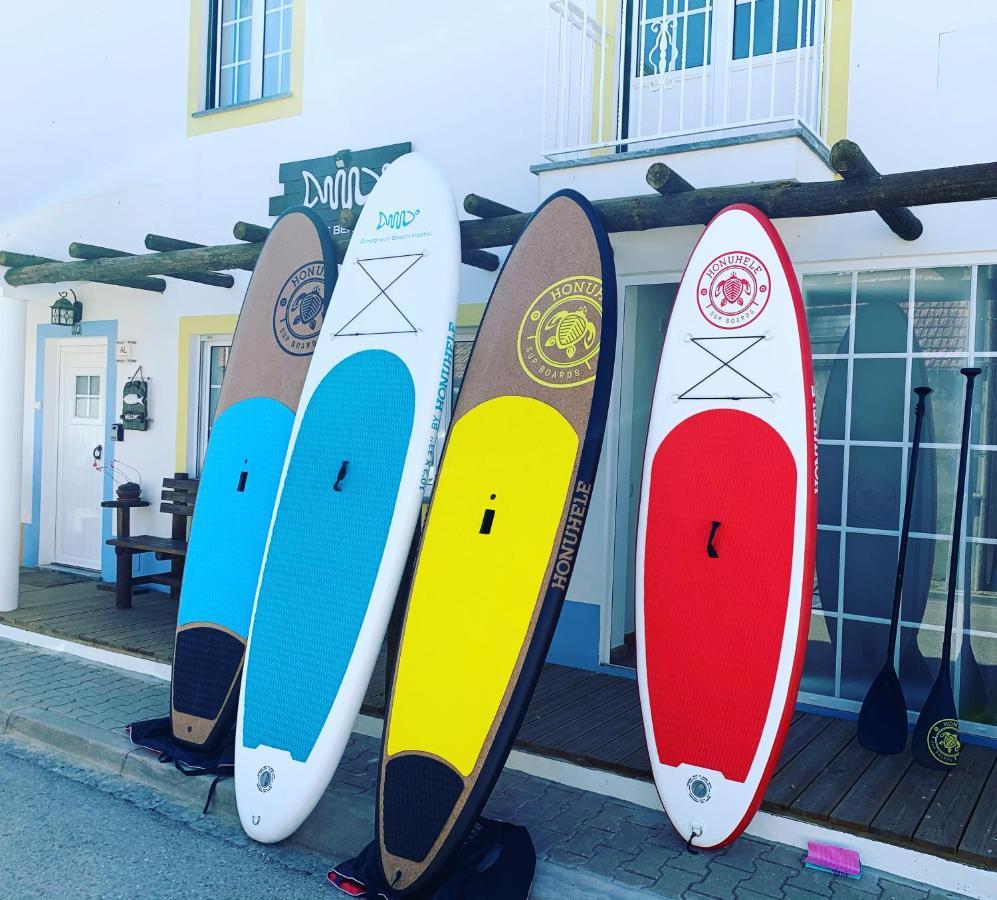 Almograve Beach Hostel Екстер'єр фото