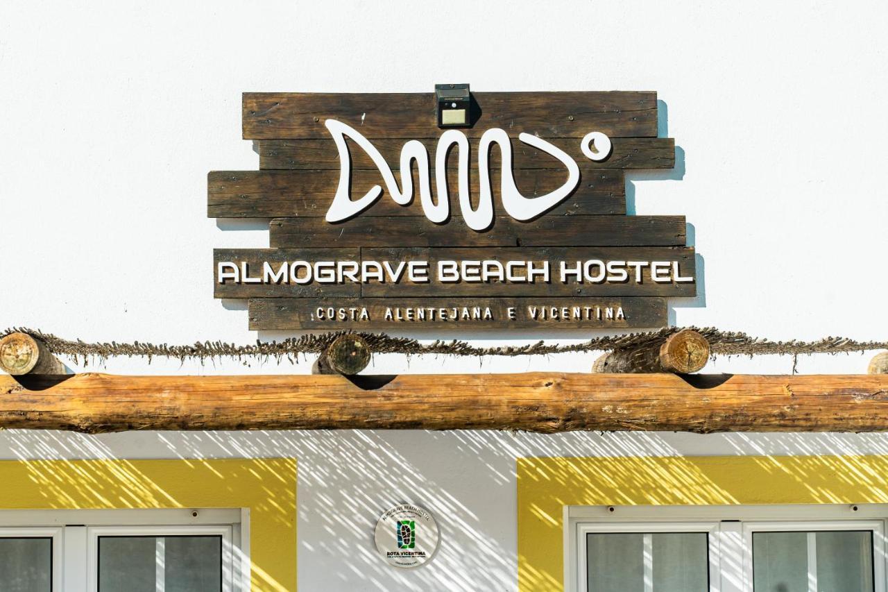 Almograve Beach Hostel Екстер'єр фото